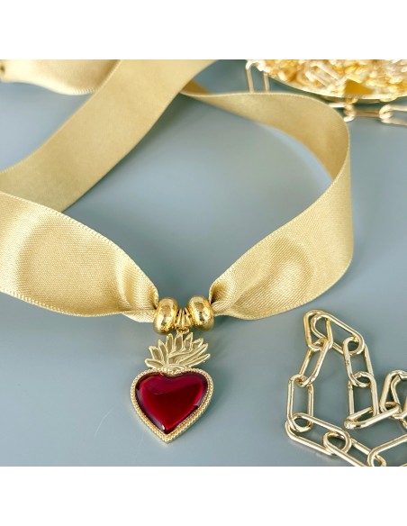 Chocker cinta 1